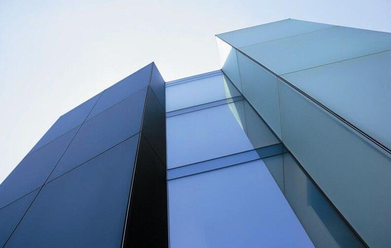 建筑玻璃貼膜的常見問題